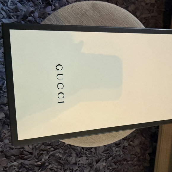 Gucci Loafers - Picture 9 of 12